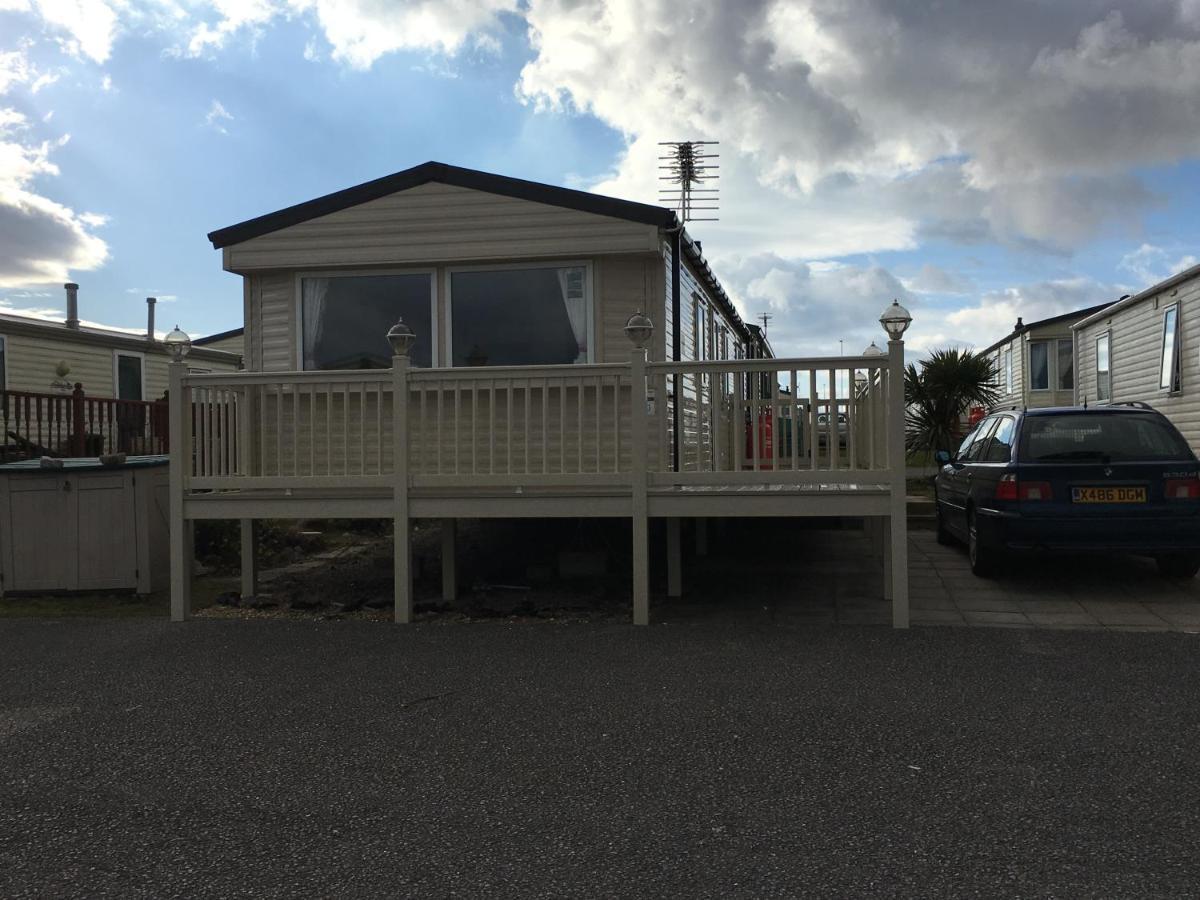 Caravan By The Sea Trecco Bay Porthcawl Exterior photo