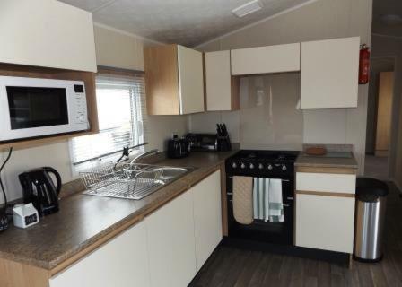 Caravan By The Sea Trecco Bay Porthcawl Exterior photo